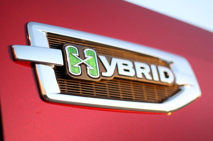  Cadillac Escalade Platinum Hybrid 2011 года  (фото 54 из 60)